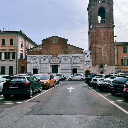 Cavour 3 - Monolocale Luminoso A Due Passi Dalla Torre Pisa Kültér fotó